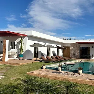 Villa Ehzzara Piscine Chauffee, Essaouira